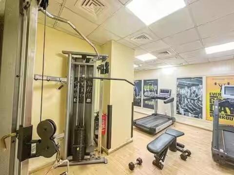 Luxury 2bhk In Marina By Dpie Man 912 * Dubai